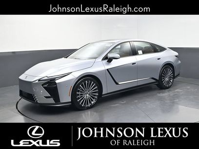 New 2026 Lexus ES 350e w/ Accessory Package (Z2)