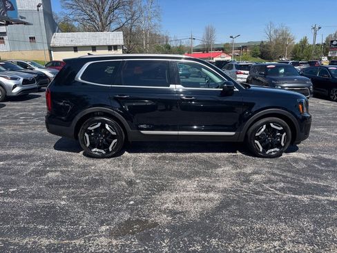Used 2025 Kia Telluride S image 5