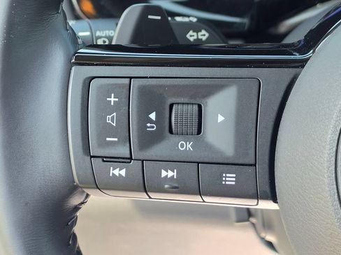 Used 2024 Nissan Pathfinder Platinum w/ Cargo Package AWD/4WD image 17