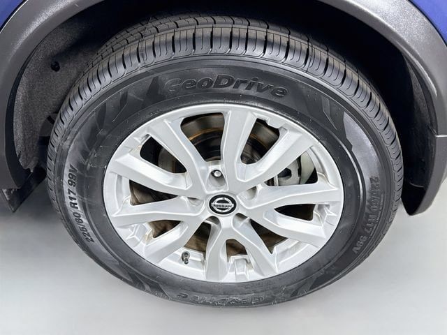 Used 2022 Nissan Rogue Sport SV FWD image 29