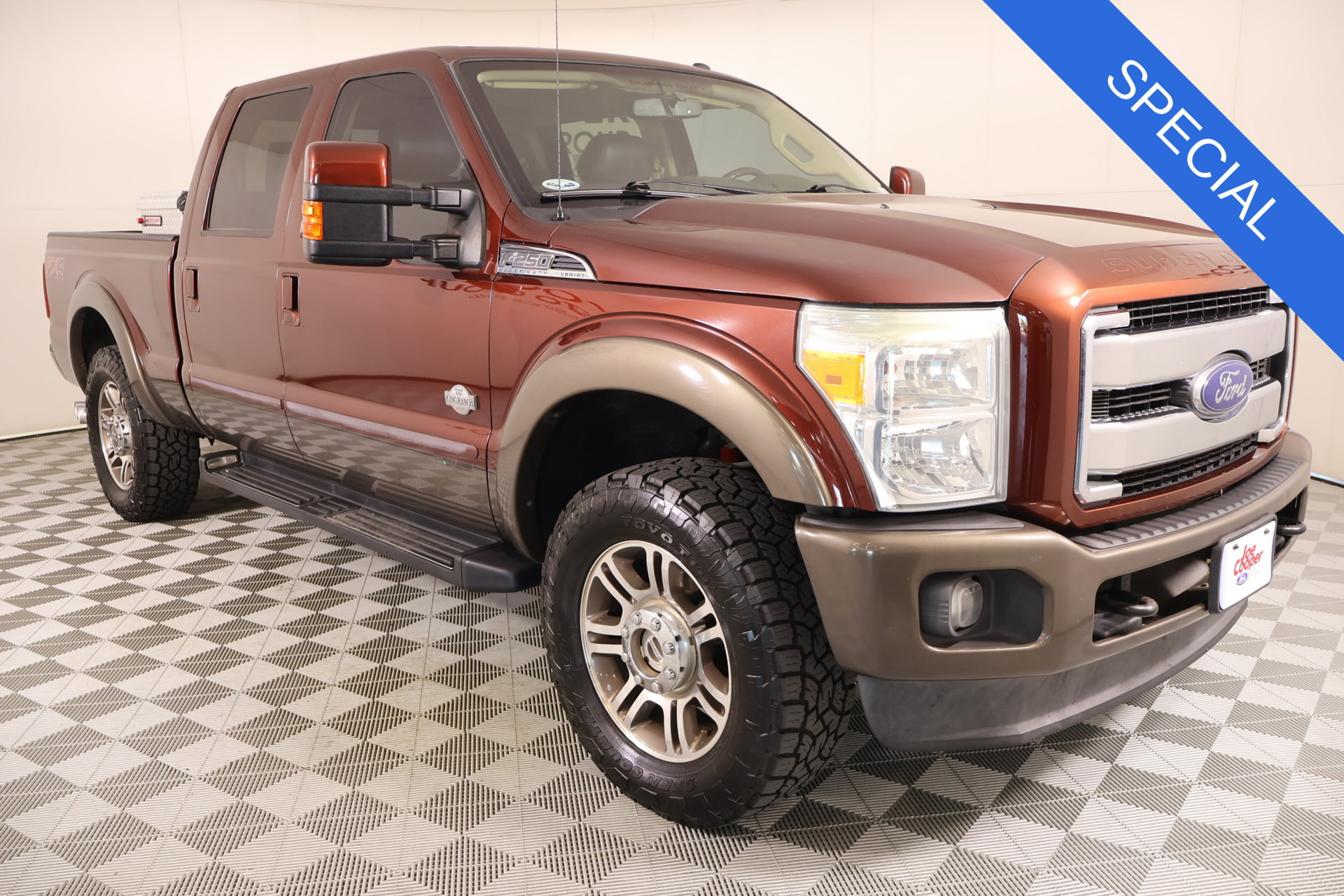 Used 2015 Ford F250 King Ranch w/ FX4 Off-Road Package AWD/4WD image 1