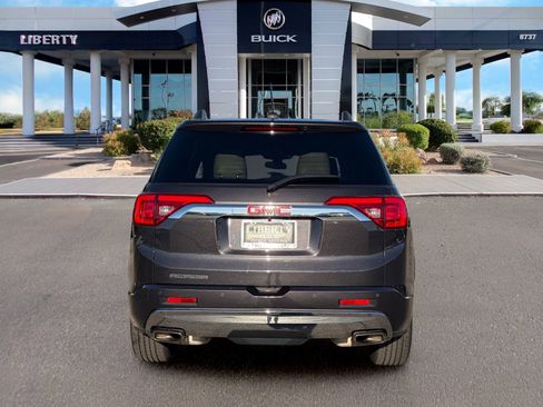 Used 2019 GMC Acadia Denali w/ Technology Package FWD image 9