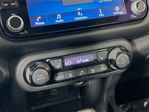 Used 2024 Nissan Kicks SR w/ SR Premium Package image 19
