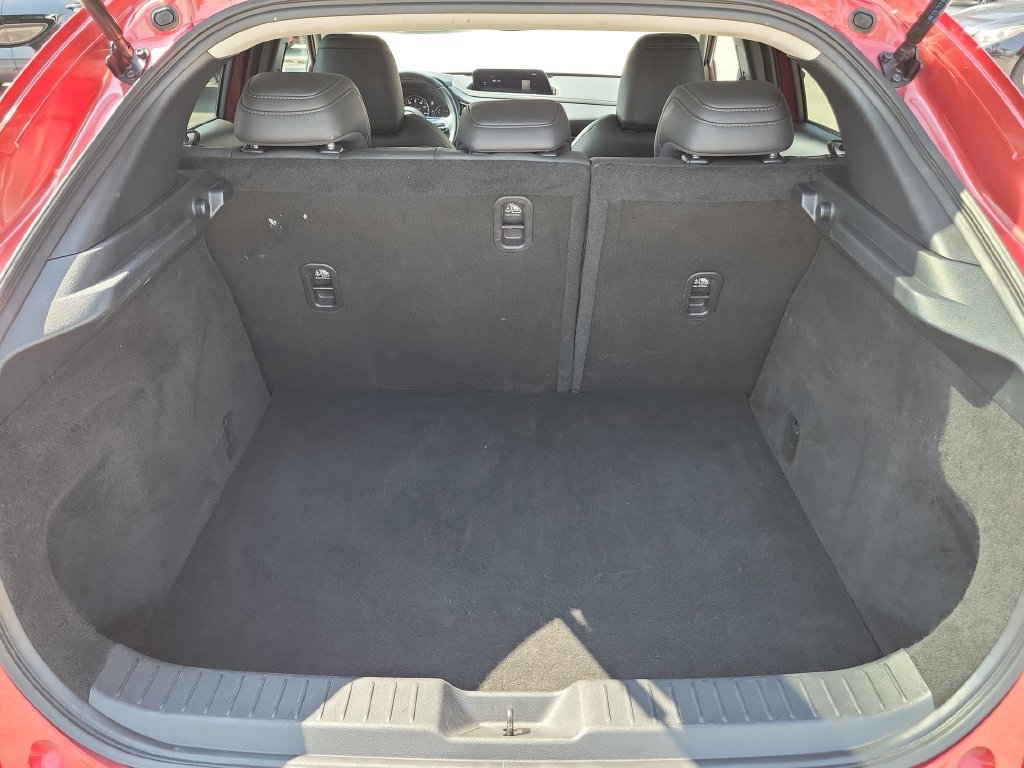 Used 2025 MAZDA CX-30 AWD 2.5 S w/ Preferred Package image 16
