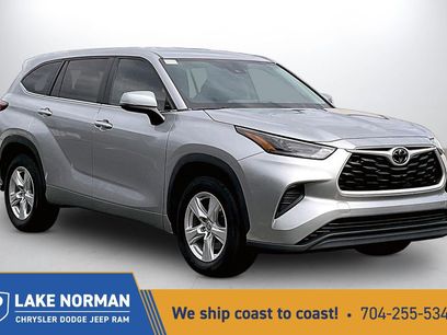 Used 2023 Toyota Highlander L