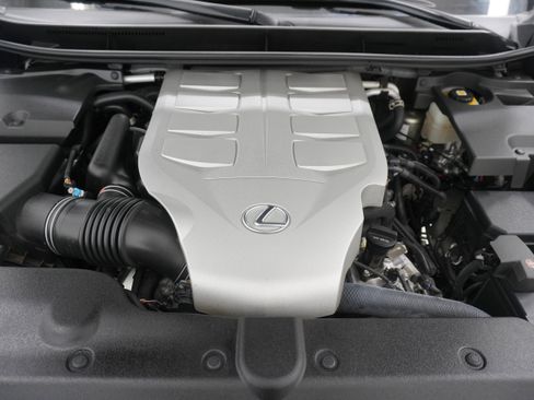 Used 2022 Lexus GX 460 Luxury w/ Off Road Package AWD/4WD image 37