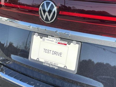 New 2026 Volkswagen Atlas SEL image 13