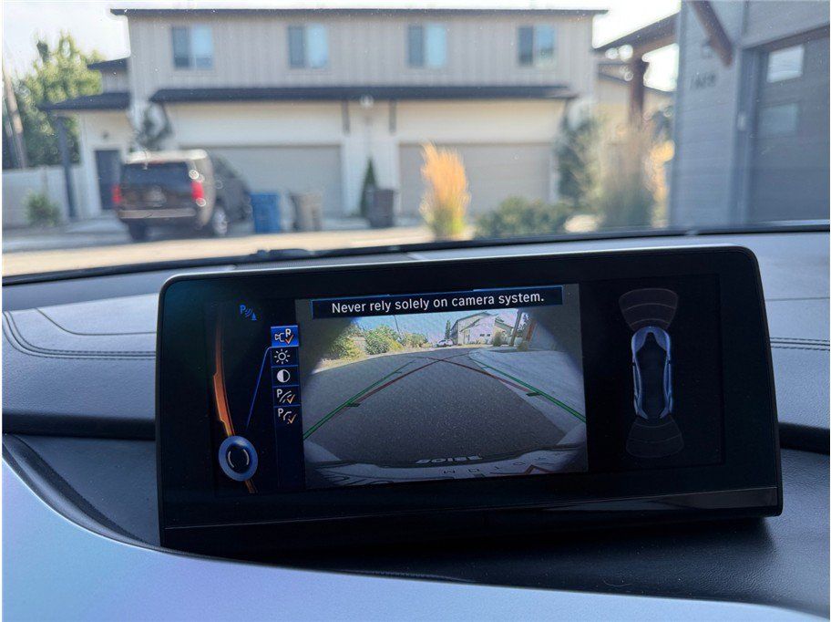 Used 2015 BMW i8 AWD/4WD image 17