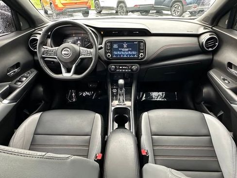 Certified 2023 Nissan Kicks SR w/ SR Premium Package FWD image 30