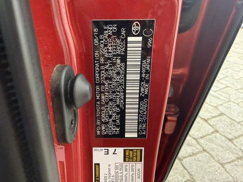 Used 2018 Toyota Prius Prime Premium image 23