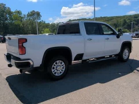 Used 2024 Chevrolet Silverado 2500 LTZ w/ LTZ Plus Package image 8