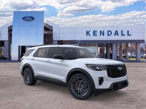 Used 2026 Ford Explorer ST w/ Sun And Sound Package AWD/4WD image 7