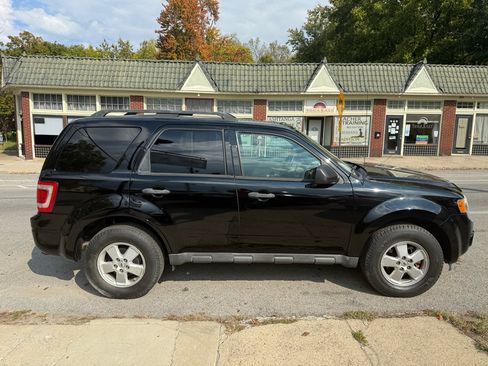 Used 2012 Ford Escape XLT image 38