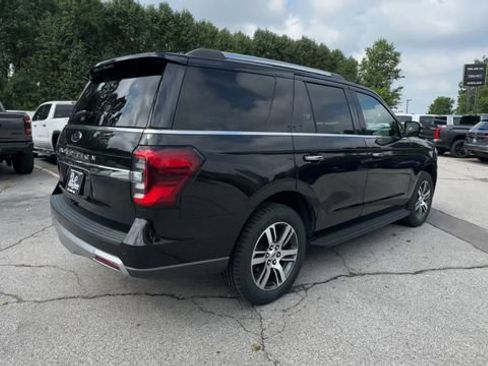 Used 2024 Ford Expedition Limited AWD/4WD image 8