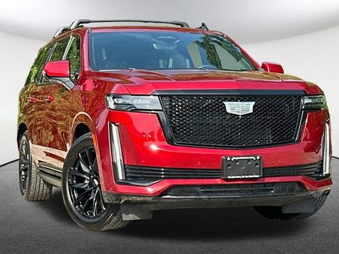 Used 2023 Cadillac Escalade Sport Platinum w/ LPO, ONYX Package AWD/4WD image 2
