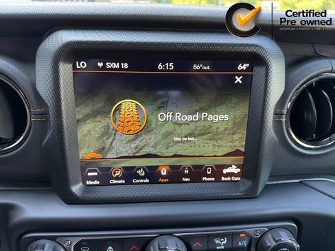 Used 2022 Jeep Gladiator Overland AWD/4WD image 84