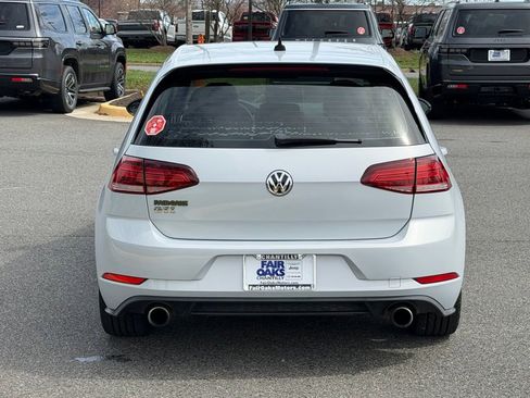 Used 2018 Volkswagen GTI SE image 7