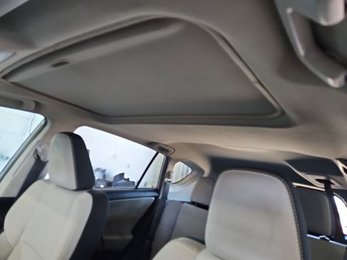 Used 2018 Toyota RAV4 XLE image 13