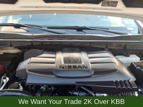 Used 2021 Nissan Titan PRO-4X w/ Pro-4x Convenience Package image 19