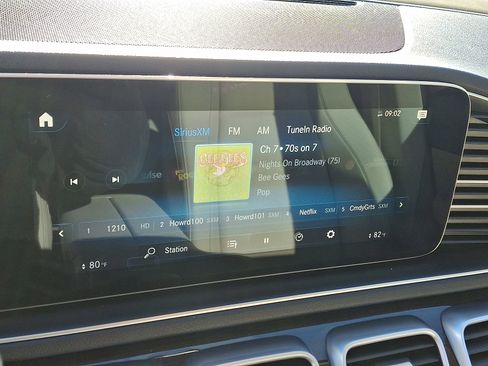 Used 2022 Mercedes-Benz GLE 350 4MATIC image 18