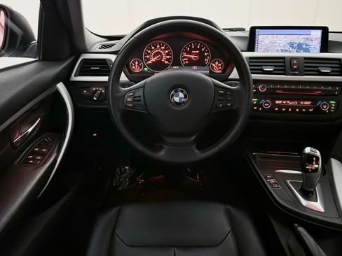 Used 2013 BMW 328i xDrive Sedan AWD/4WD image 30