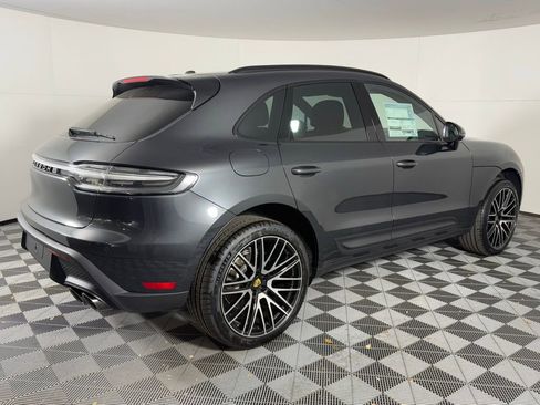 New 2026 Porsche Macan image 7