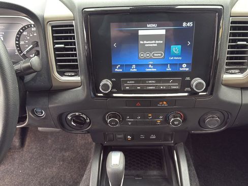 Used 2023 Nissan Frontier SV w/ Technology Package image 20