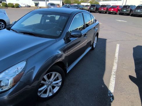 Used 2013 Subaru Legacy 3.6R Limited w/ Popular Pkg 2 AWD/4WD image 11