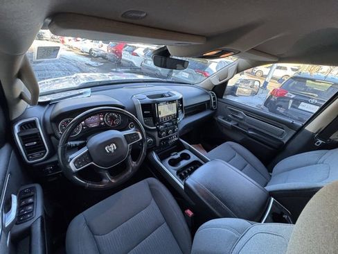 Used 2019 RAM 1500 Big Horn image 25