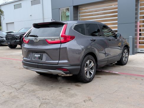 Used 2019 Honda CR-V LX image 5