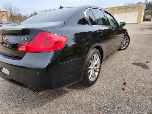 Used 2012 INFINITI G37 Journey w/ Premium Pkg image 4