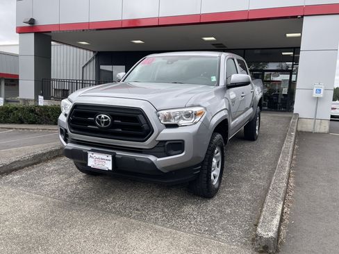 Certified 2020 Toyota Tacoma SR AWD/4WD image 3