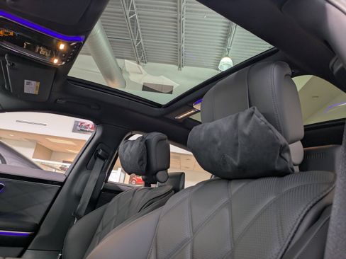 New 2026 Mercedes-Benz Maybach S 580 Maybach S 580 image 10