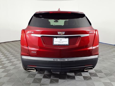 Used 2017 Cadillac XT5 Luxury w/ Driver Awareness Package image 5