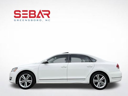 Used 2014 Volkswagen Passat 1.8T SEL Premium FWD image 14