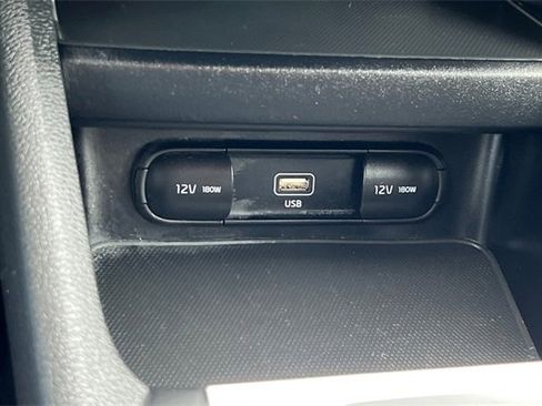 Used 2023 Kia Forte LXS image 35