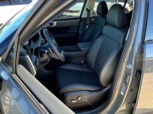 Used 2026 Hyundai Santa Fe SEL AWD/4WD image 32