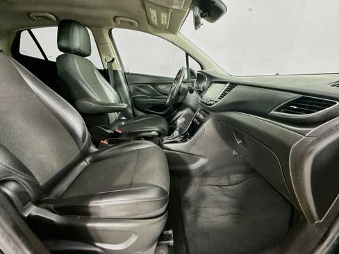 Used 2018 Buick Encore Preferred FWD image 29