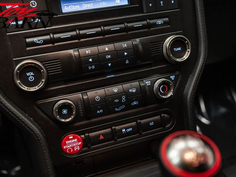 Used 2016 Ford Mustang Shelby GT350 w/ Track Package image 39