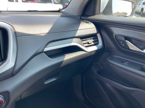 Used 2021 GMC Terrain SLT AWD/4WD image 26