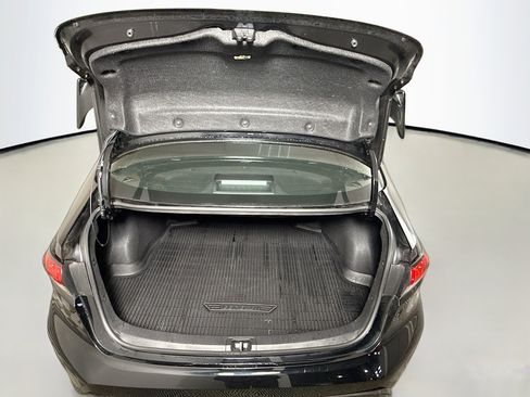 Certified 2025 Toyota Corolla SE w/ SE Premium Package image 23