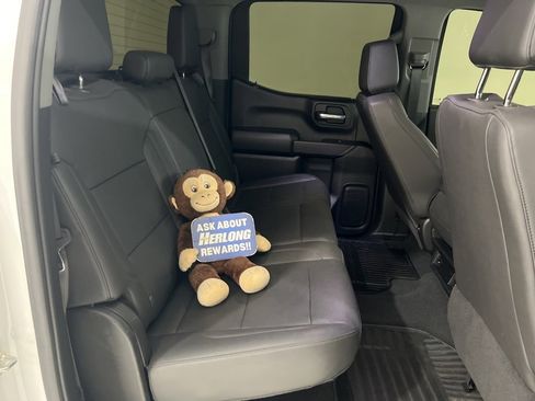 Used 2023 Chevrolet Silverado 1500 W/T w/ WT Value Package image 23