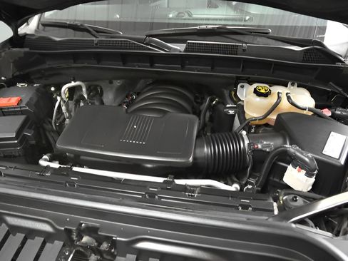 Used 2020 GMC Sierra 1500 SLT image 32