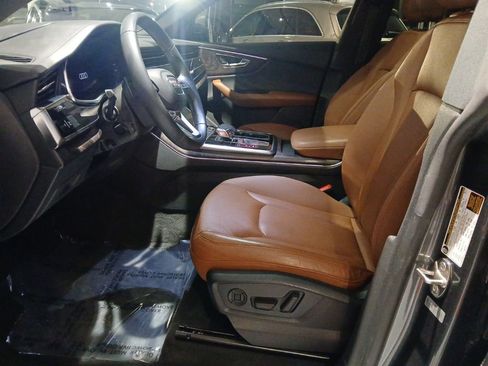 Used 2020 Audi Q8 Prestige image 19