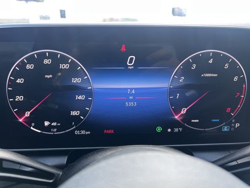 Used 2024 Mercedes-Benz GLC 300 300 w/ AMG Line image 21