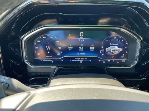 Used 2025 Chevrolet Silverado 1500 RST image 37