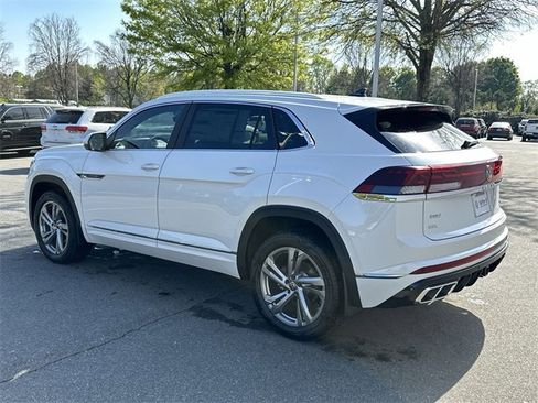 New 2024 Volkswagen Atlas Cross Sport SEL R-Line image 3