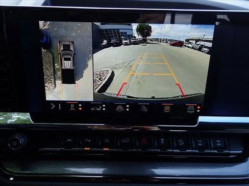 New 2026 Chevrolet Silverado 1500 ZR2 AWD/4WD image 17