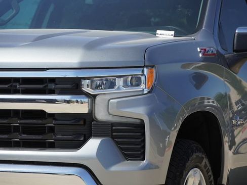 Used 2024 Chevrolet Silverado 1500 LT AWD/4WD image 4