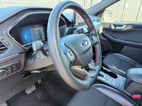 Used 2025 Ford Escape ST-Line image 22